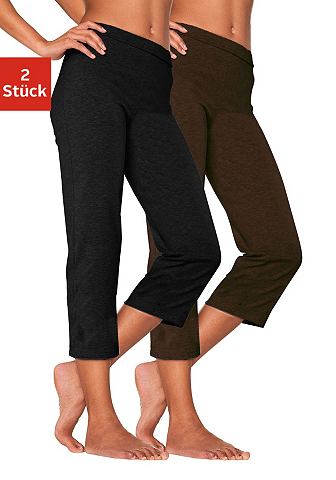  (2 .) 95 % , 5 % .   60 % , 35 % , 5 % .<br><br>color:  + <br>gender: female<br>material: ecoengagement